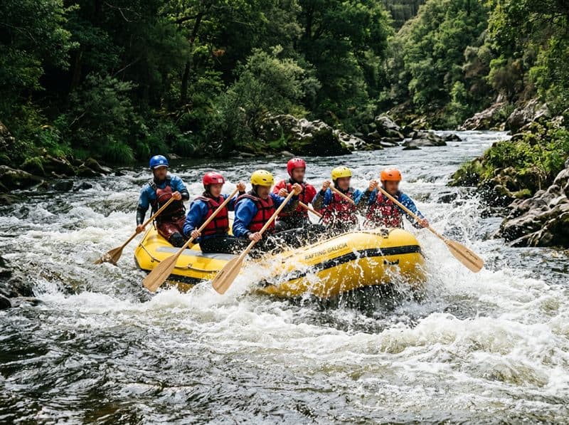 Rafting para despedidas de soltero en Sanxenxo